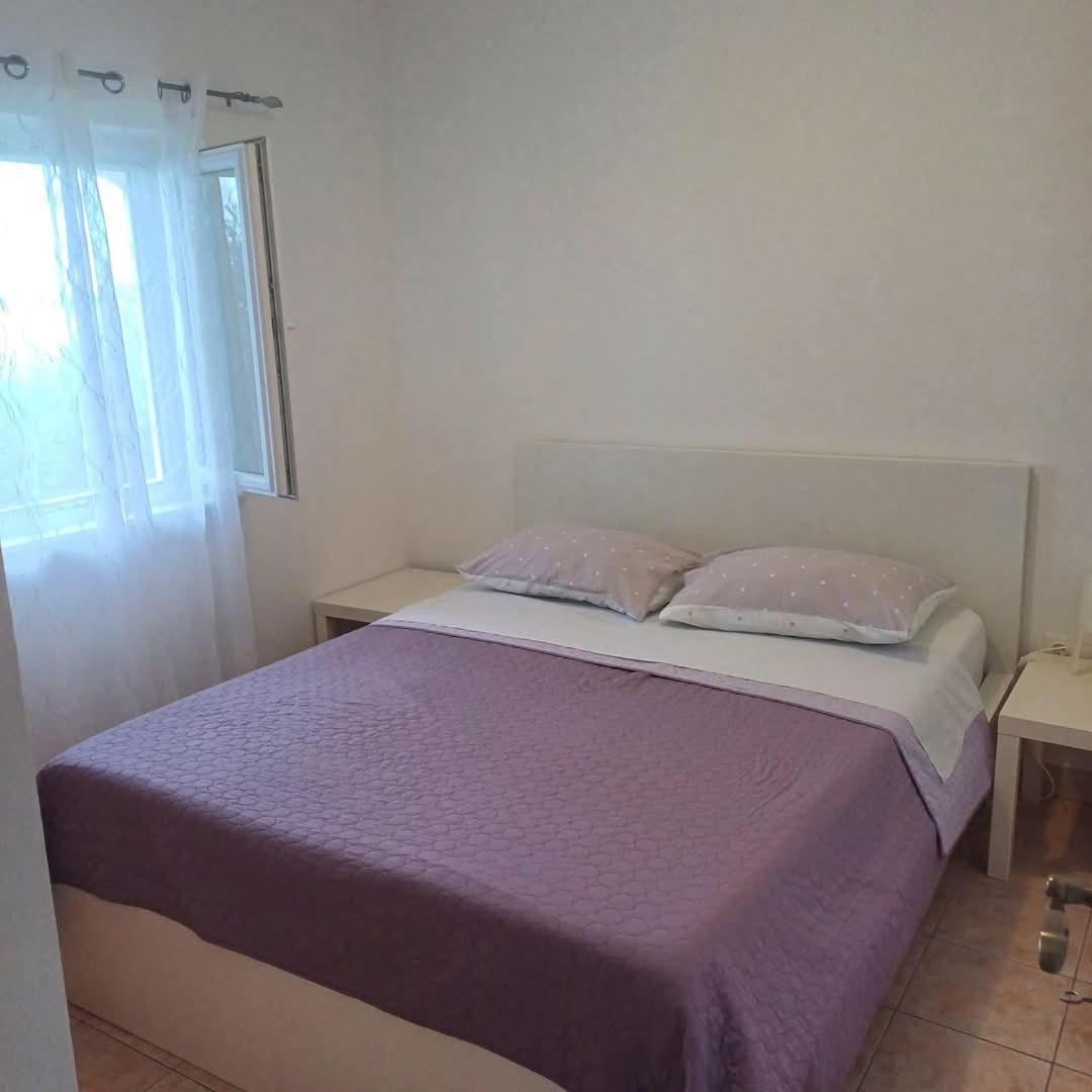 Apartment Mate Starigrad Paklenica Exterior photo
